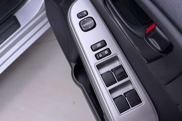 2017 Toyota Camry Altise AVV50R