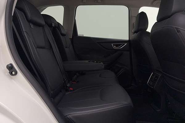 2018 Subaru Forester 2.5i-S S5