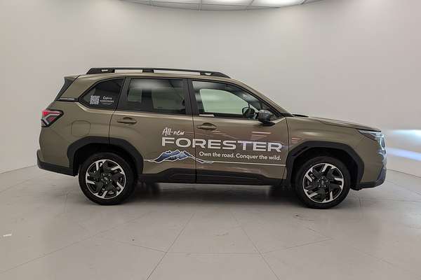2025 Subaru Forester S6