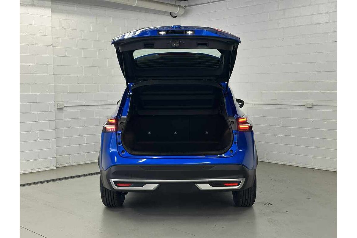 2025 Nissan QASHQAI ST J12