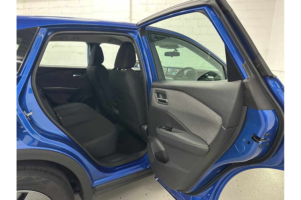 2025 Nissan QASHQAI ST J12