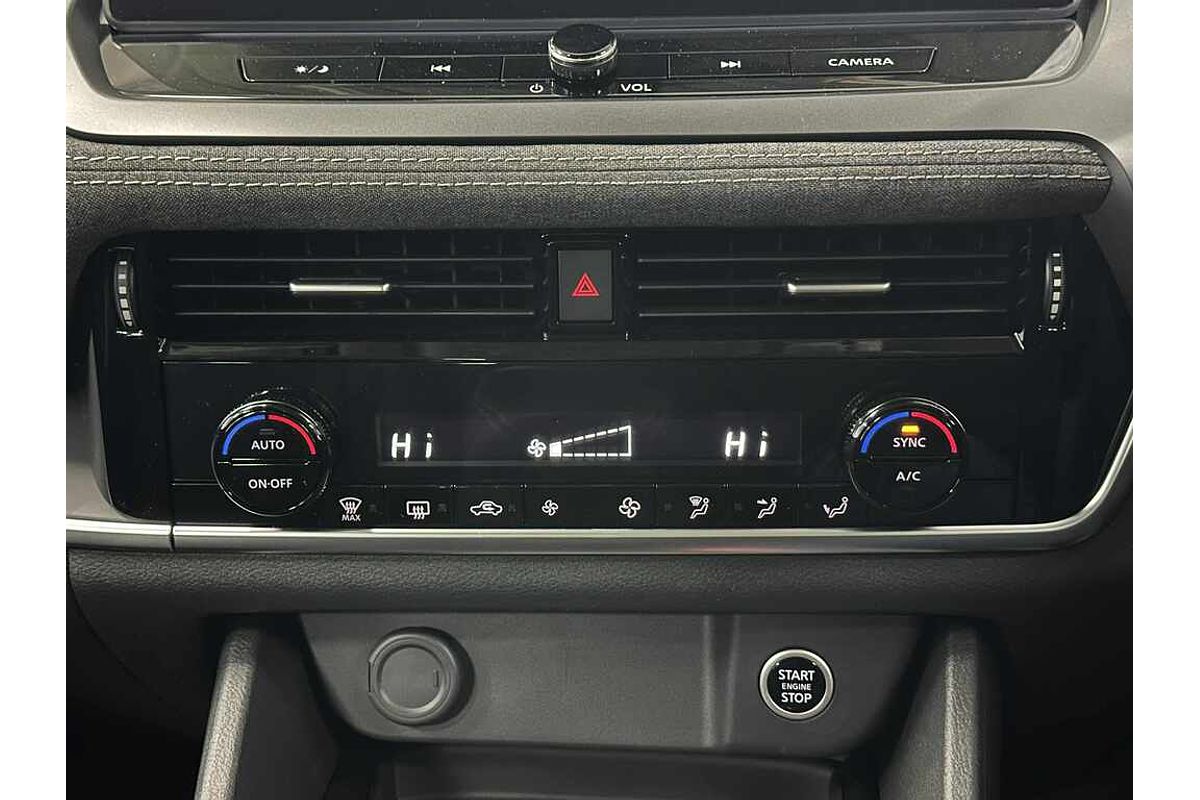 2025 Nissan QASHQAI ST J12