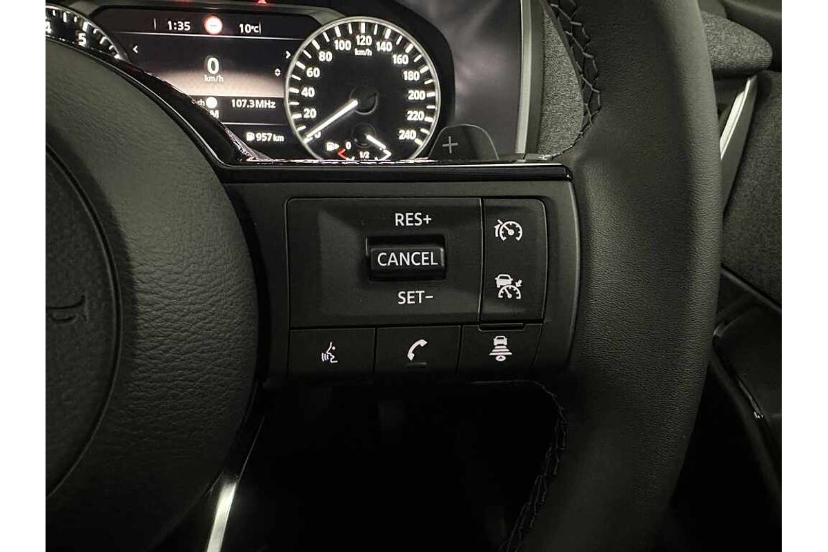 2025 Nissan QASHQAI ST J12