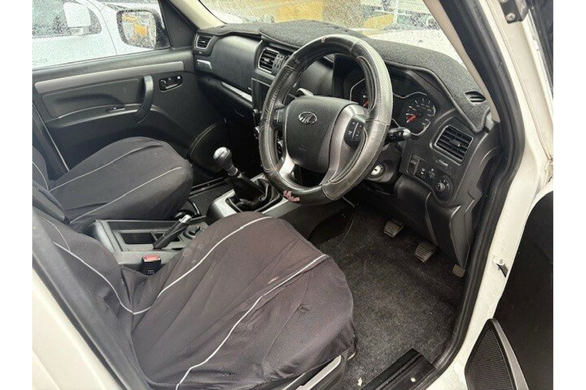 2022 Mahindra PIK-UP S10+ 4X4
