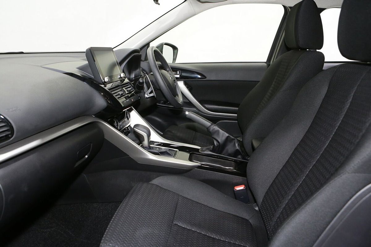 2024 Mitsubishi Eclipse Cross ES YB