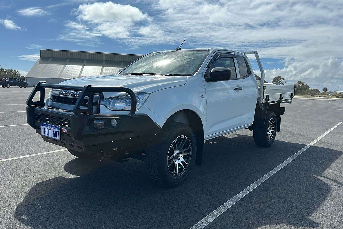 2022 Isuzu D-MAX SX 4X4