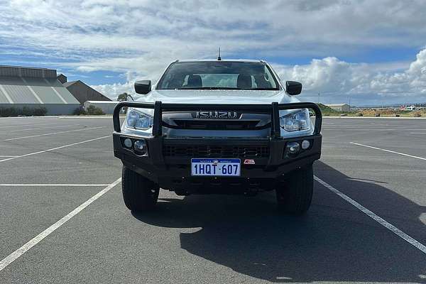 2022 Isuzu D-MAX SX 4X4