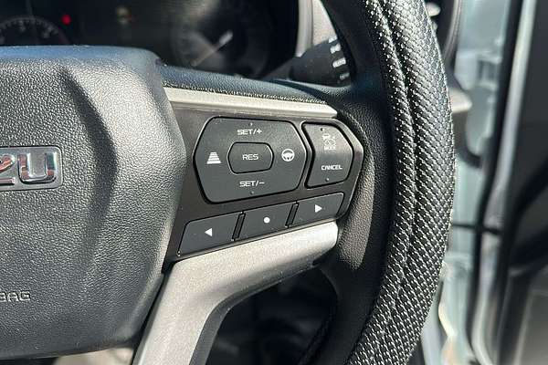 2022 Isuzu D-MAX SX 4X4