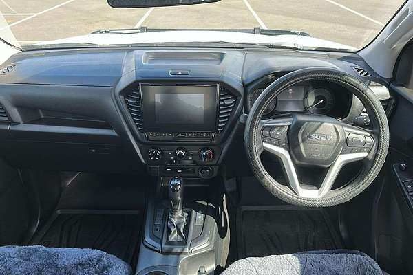 2022 Isuzu D-MAX SX 4X4