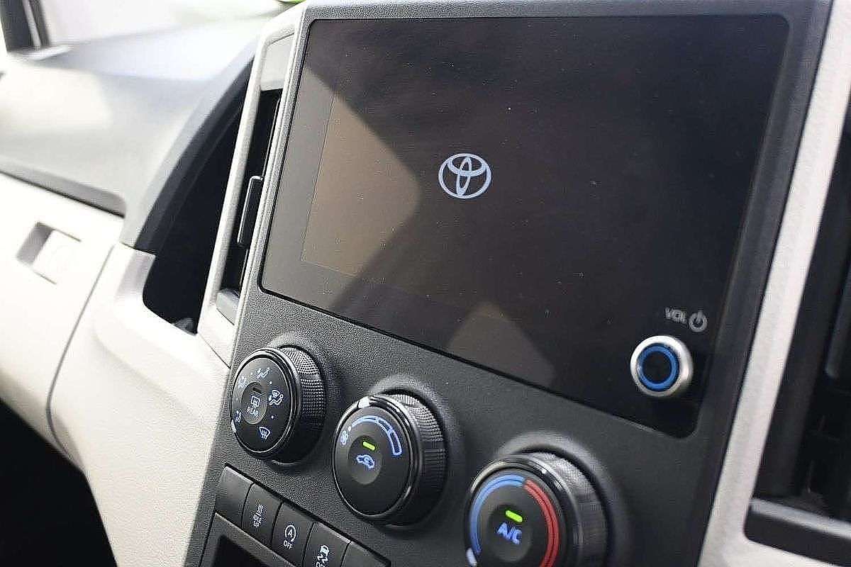 2024 Toyota Hiace GDH300R