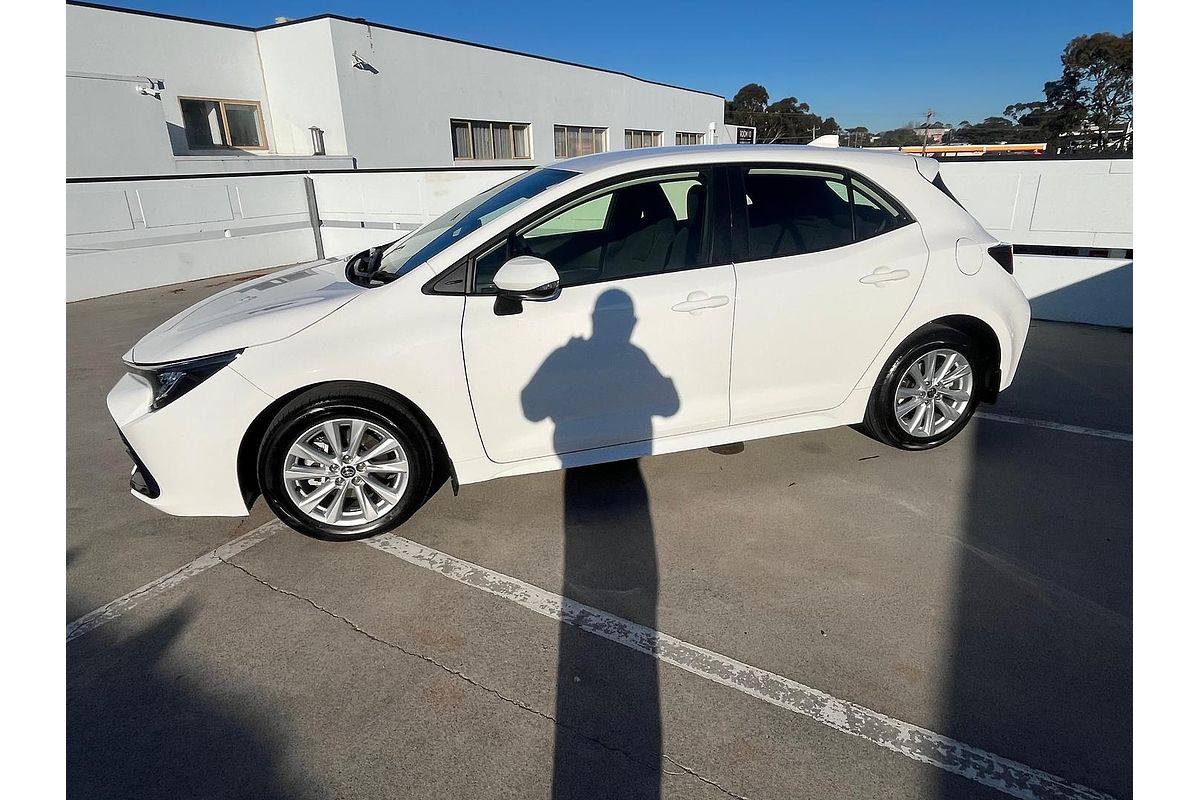 2024 Toyota Corolla Ascent Sport MZEA12R