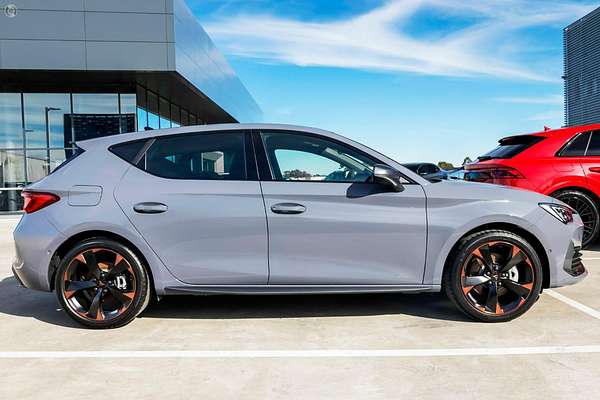 2024 CUPRA Leon V Tribe Edition KL
