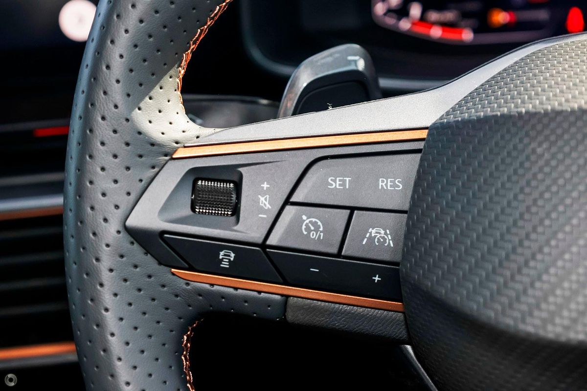 2024 CUPRA Leon V Tribe Edition KL