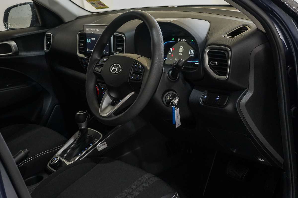 2025 Hyundai Venue QX.V5