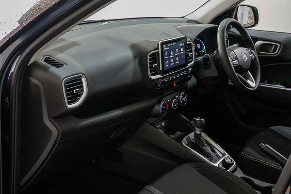 2025 Hyundai Venue QX.V5