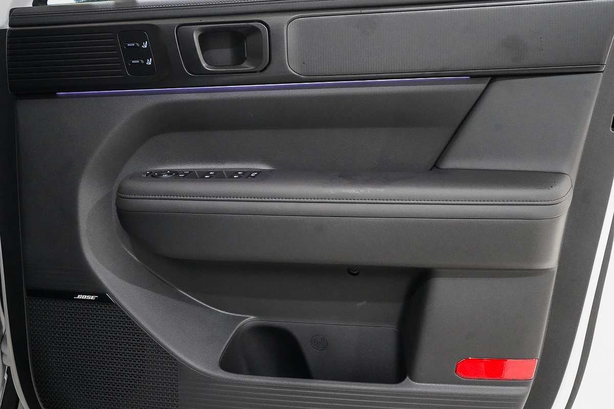 2025 Hyundai Santa Fe Hybrid Calligraphy MX5.V1