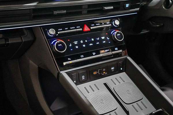 2025 Hyundai Santa Fe Hybrid Calligraphy MX5.V1