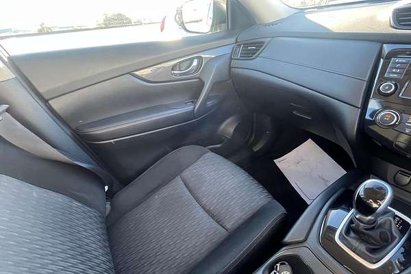 2021 Nissan X-TRAIL ST T32