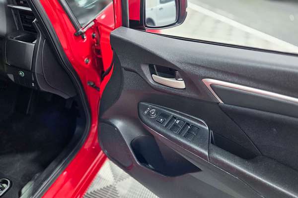 2015 Honda Jazz VTi GF