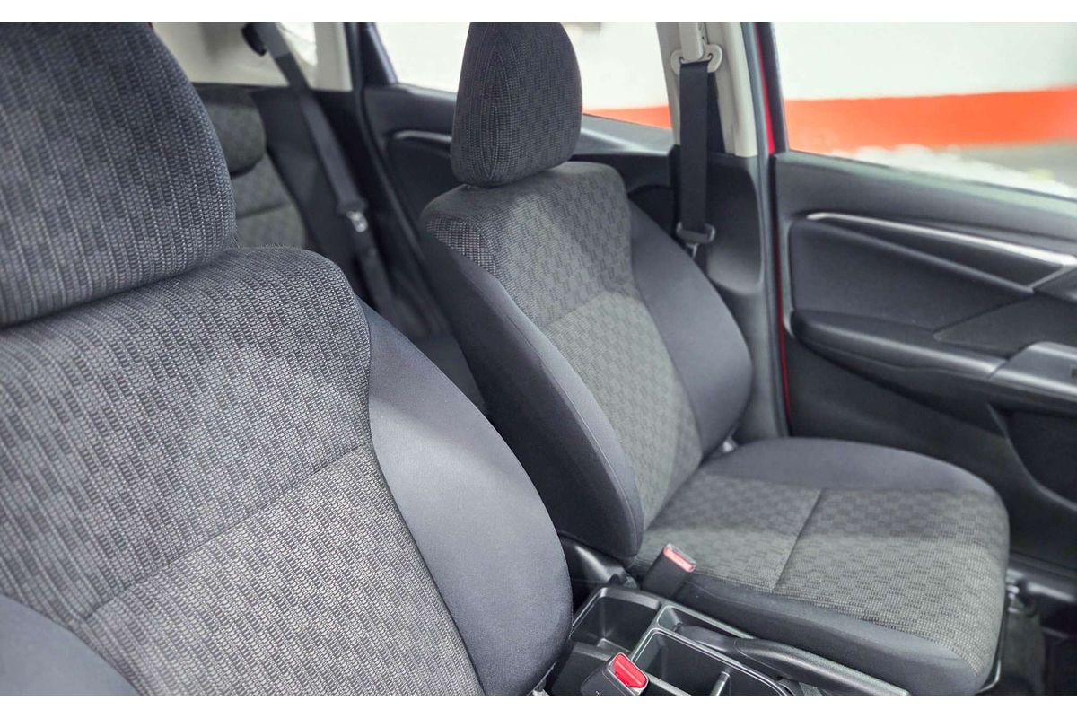 2015 Honda Jazz VTi GF