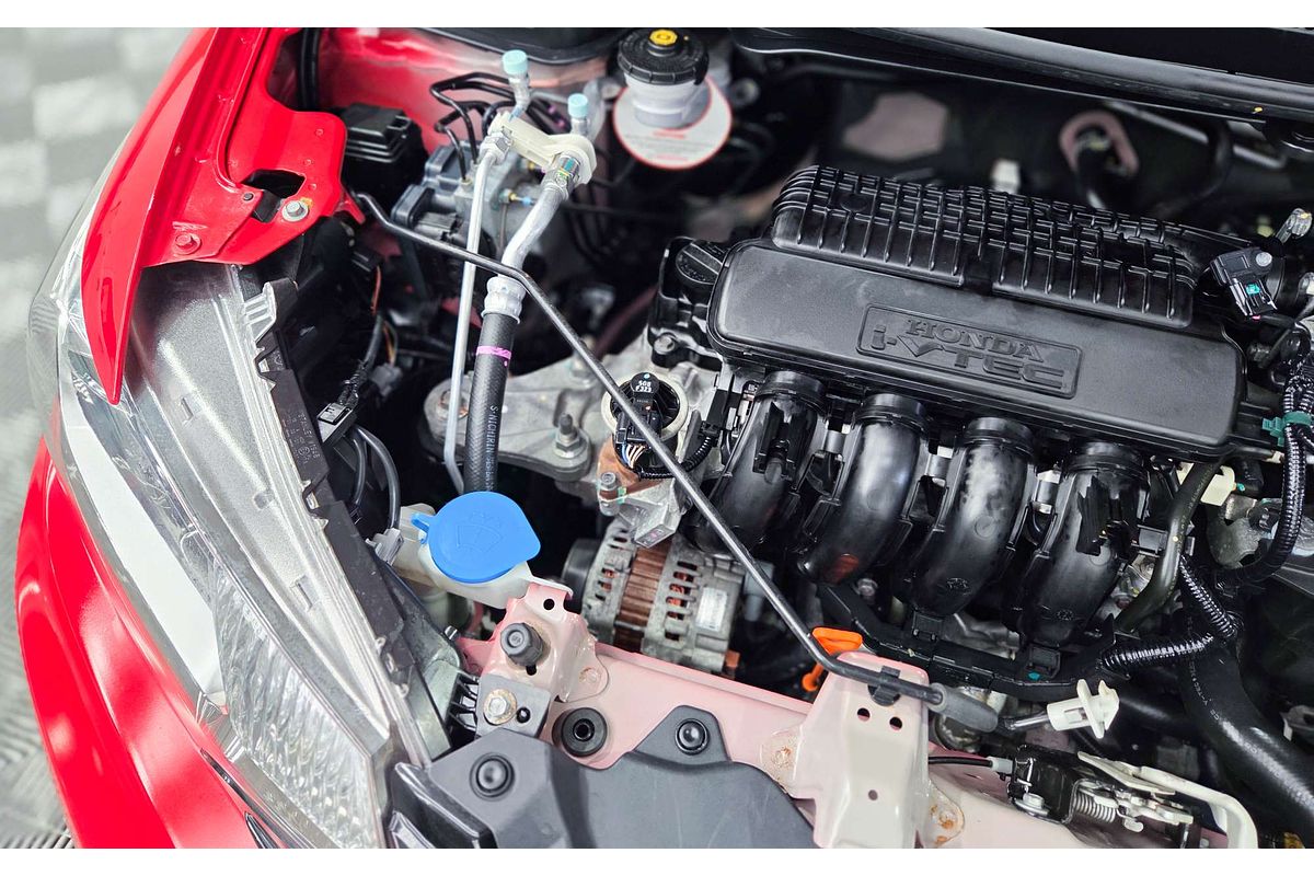 2015 Honda Jazz VTi GF