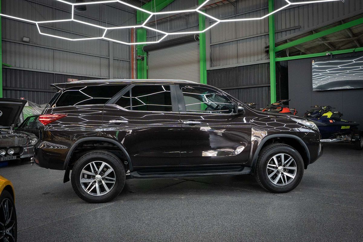 2016 Toyota Fortuner Crusade GUN156R