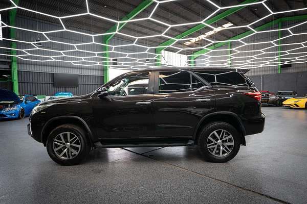2016 Toyota Fortuner Crusade GUN156R