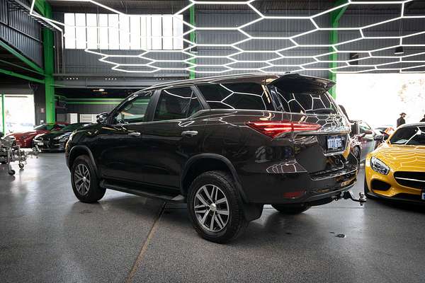 2016 Toyota Fortuner Crusade GUN156R