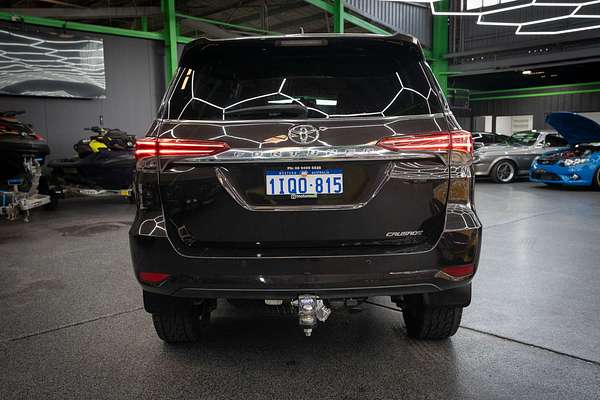 2016 Toyota Fortuner Crusade GUN156R