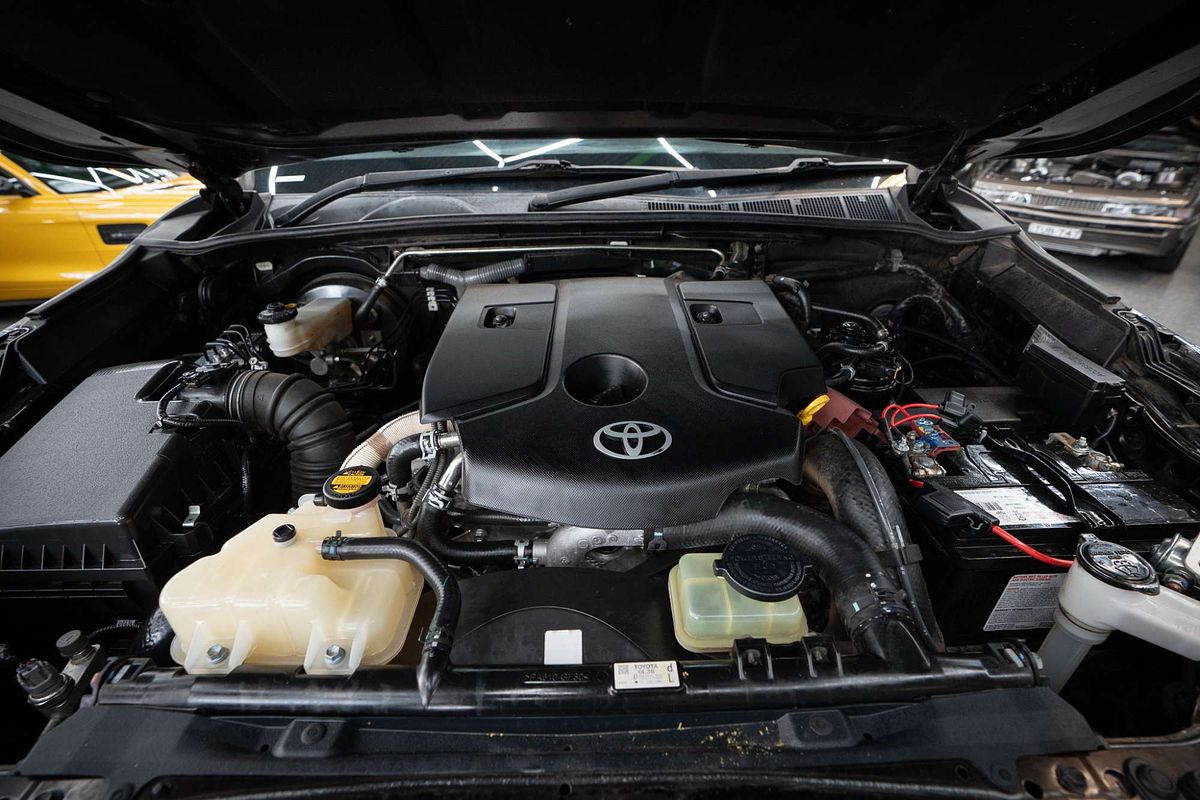 2016 Toyota Fortuner Crusade GUN156R