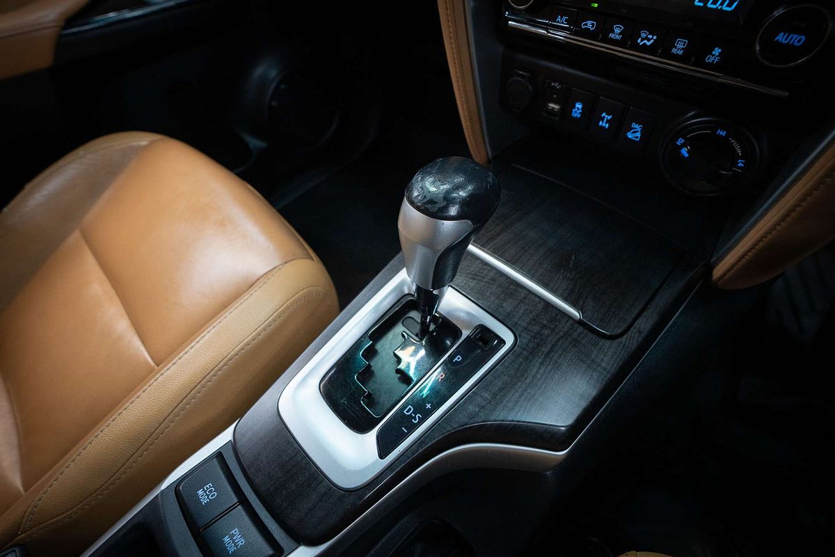 2016 Toyota Fortuner Crusade GUN156R
