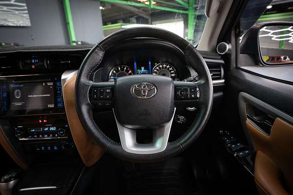 2016 Toyota Fortuner Crusade GUN156R