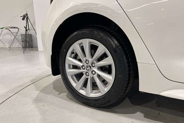 2023 Toyota Corolla Ascent Sport Hybrid ZWE219R