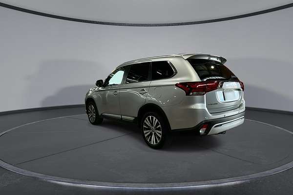 2021 Mitsubishi Outlander LS ZL
