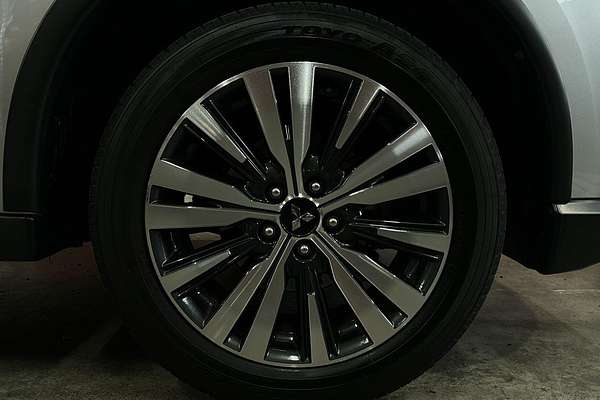 2021 Mitsubishi Outlander LS ZL
