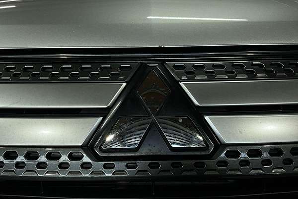 2021 Mitsubishi Outlander LS ZL
