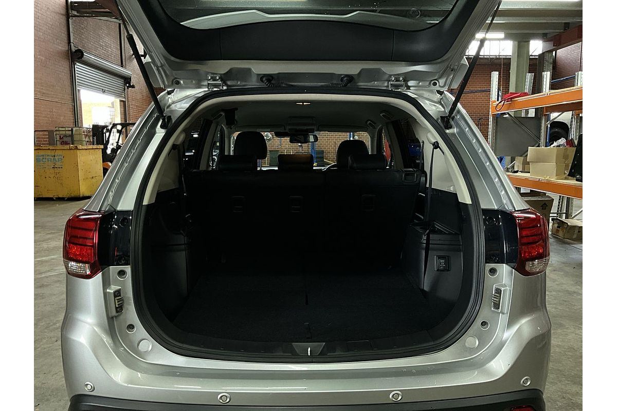 2021 Mitsubishi Outlander LS ZL