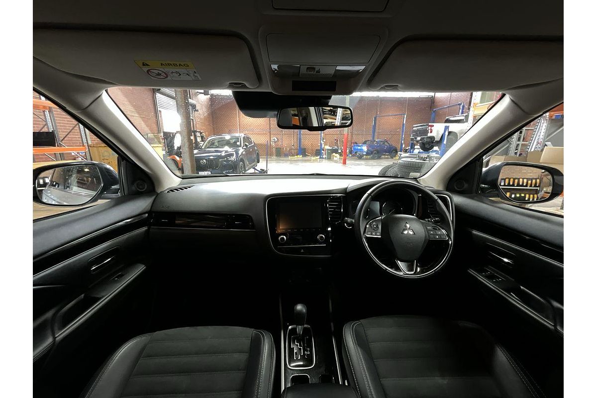 2021 Mitsubishi Outlander LS ZL