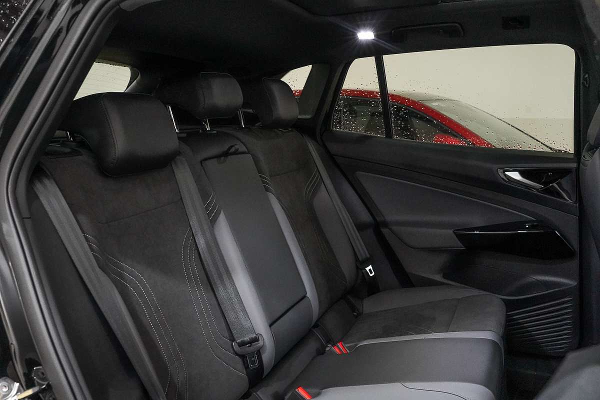 2024 Volkswagen ID.4 Pro E2