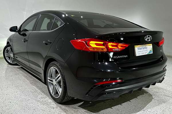 2017 Hyundai Elantra SR Turbo AD