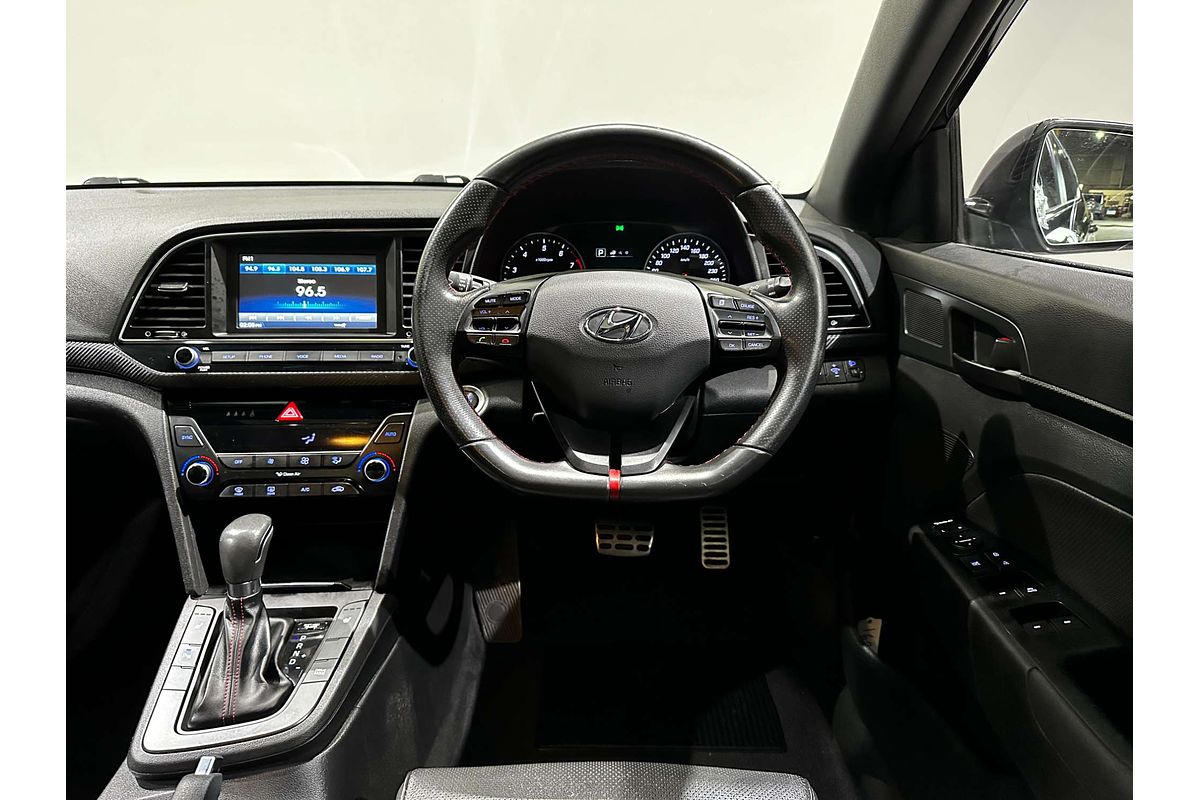 2017 Hyundai Elantra SR Turbo AD