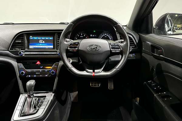 2017 Hyundai Elantra SR Turbo AD