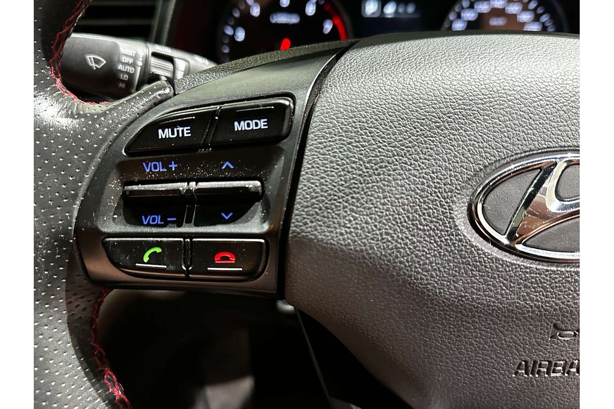 2017 Hyundai Elantra SR Turbo AD