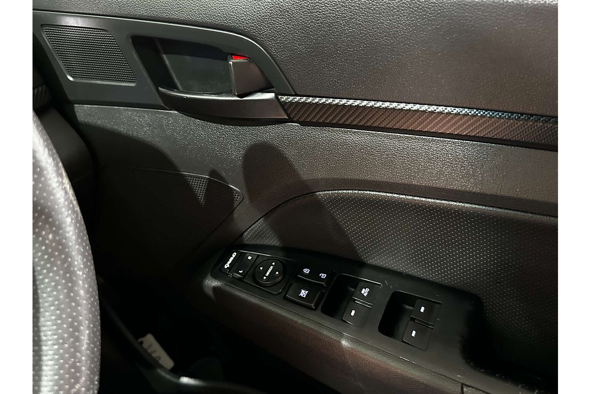 2017 Hyundai Elantra SR Turbo AD