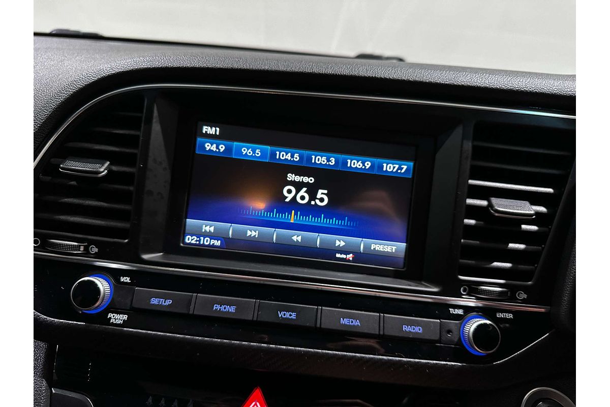 2017 Hyundai Elantra SR Turbo AD
