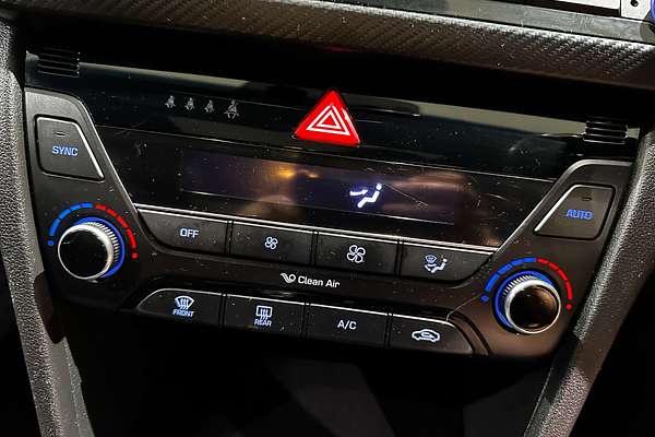 2017 Hyundai Elantra SR Turbo AD