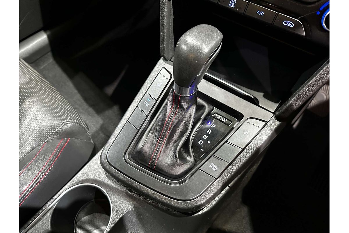 2017 Hyundai Elantra SR Turbo AD