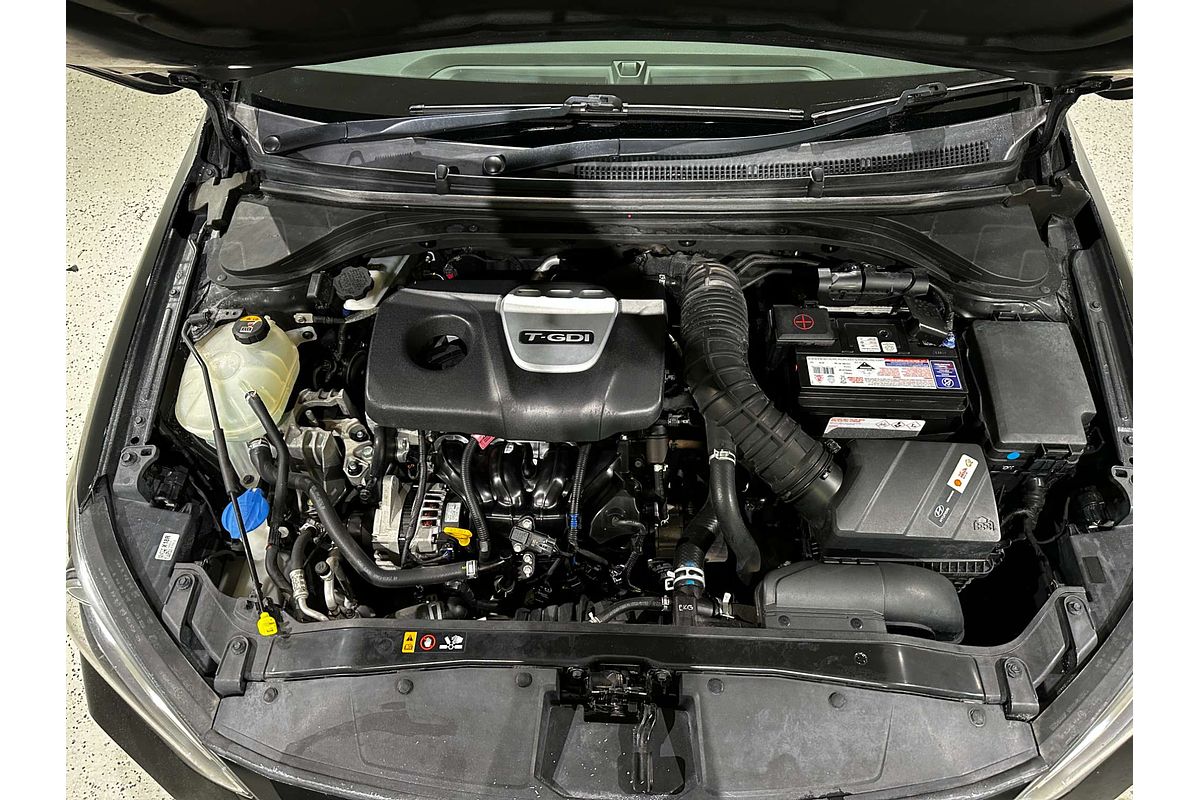 2017 Hyundai Elantra SR Turbo AD