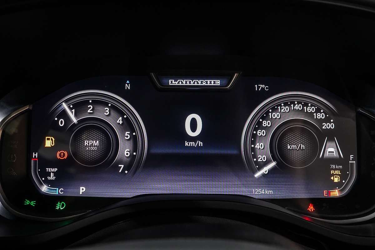 2025 RAM 1500 Laramie Sport Hurricane SO RamBox DT 4X4 SWB