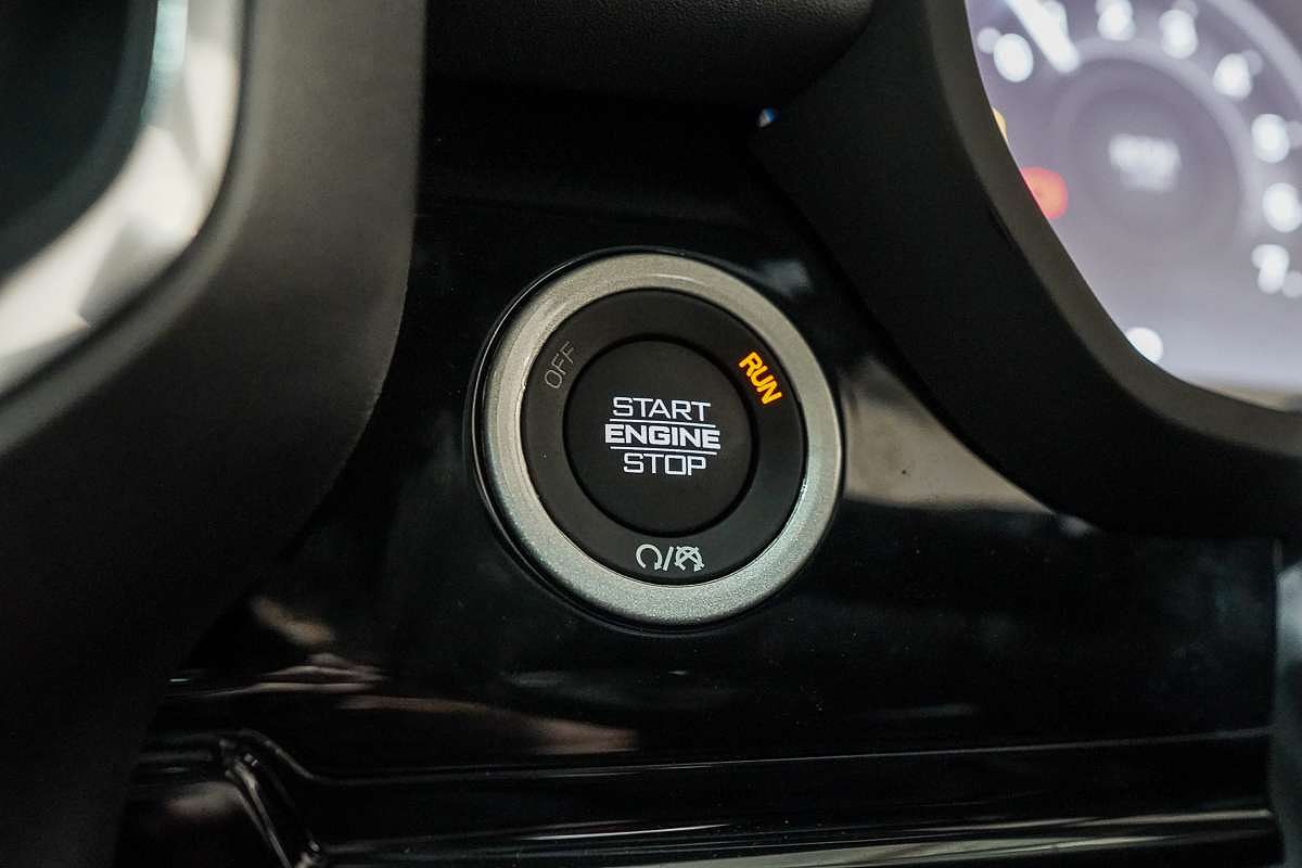 2025 RAM 1500 Laramie Sport Hurricane SO RamBox DT 4X4 SWB